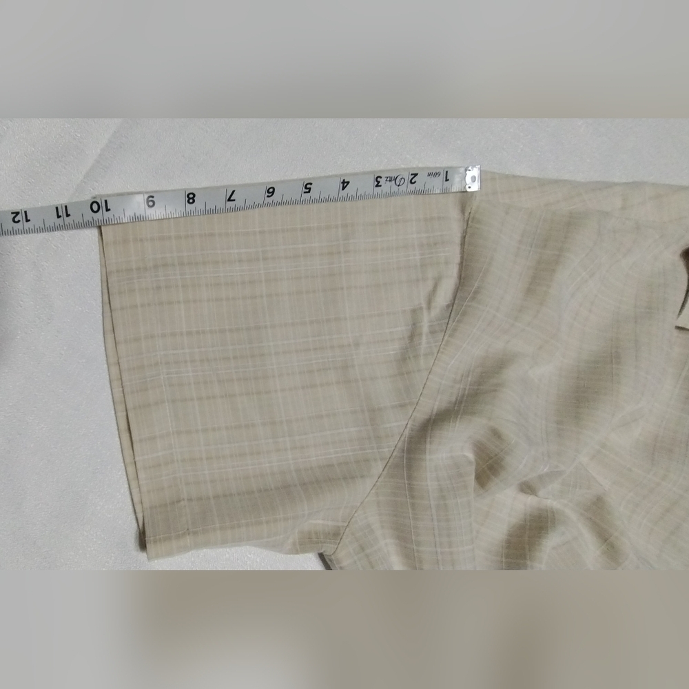 Island Shores Men's Beige Plaid Shirt (XL) - Picture 5 of 9
